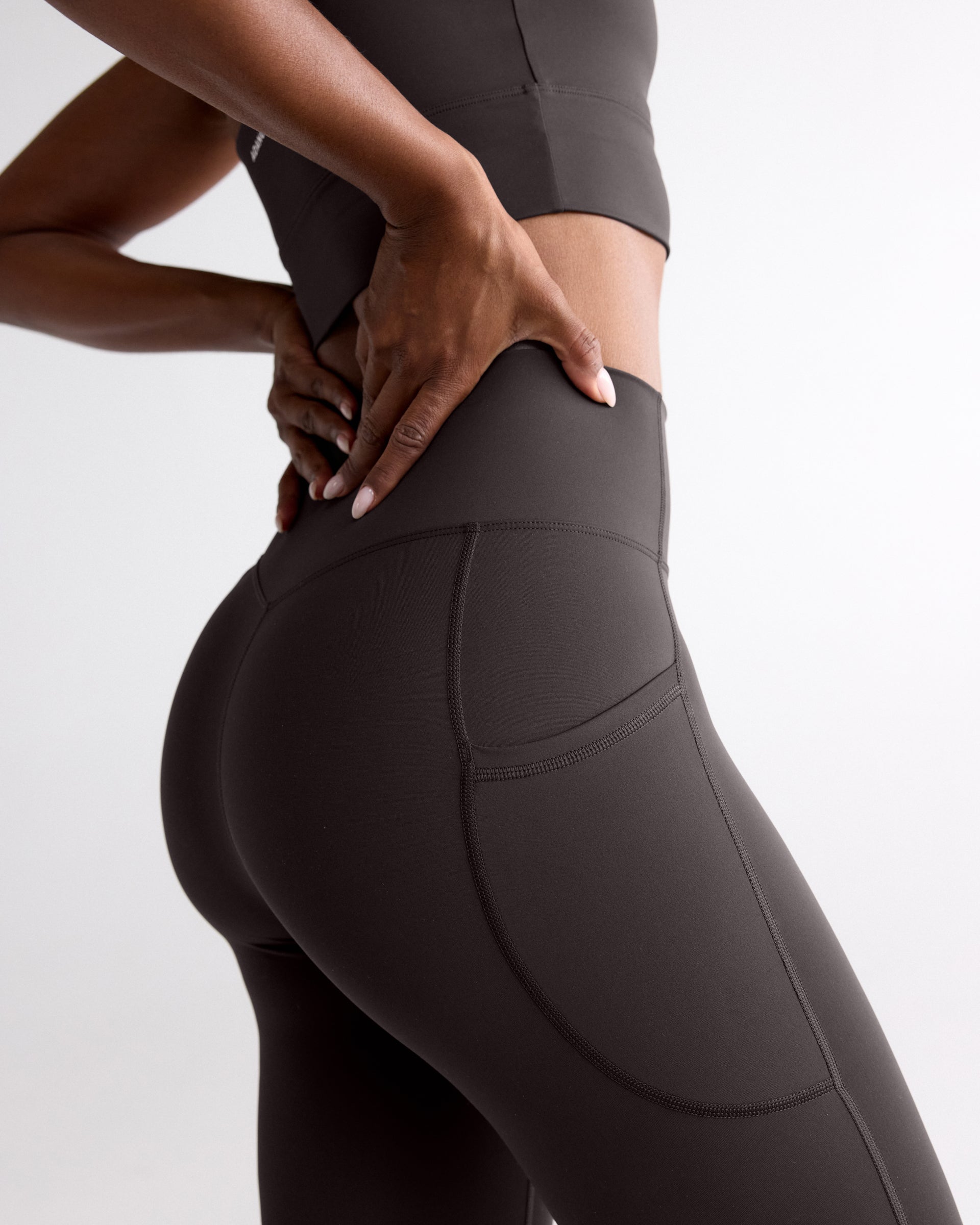 Ultimate Pocket Leggings - Coffee Bean