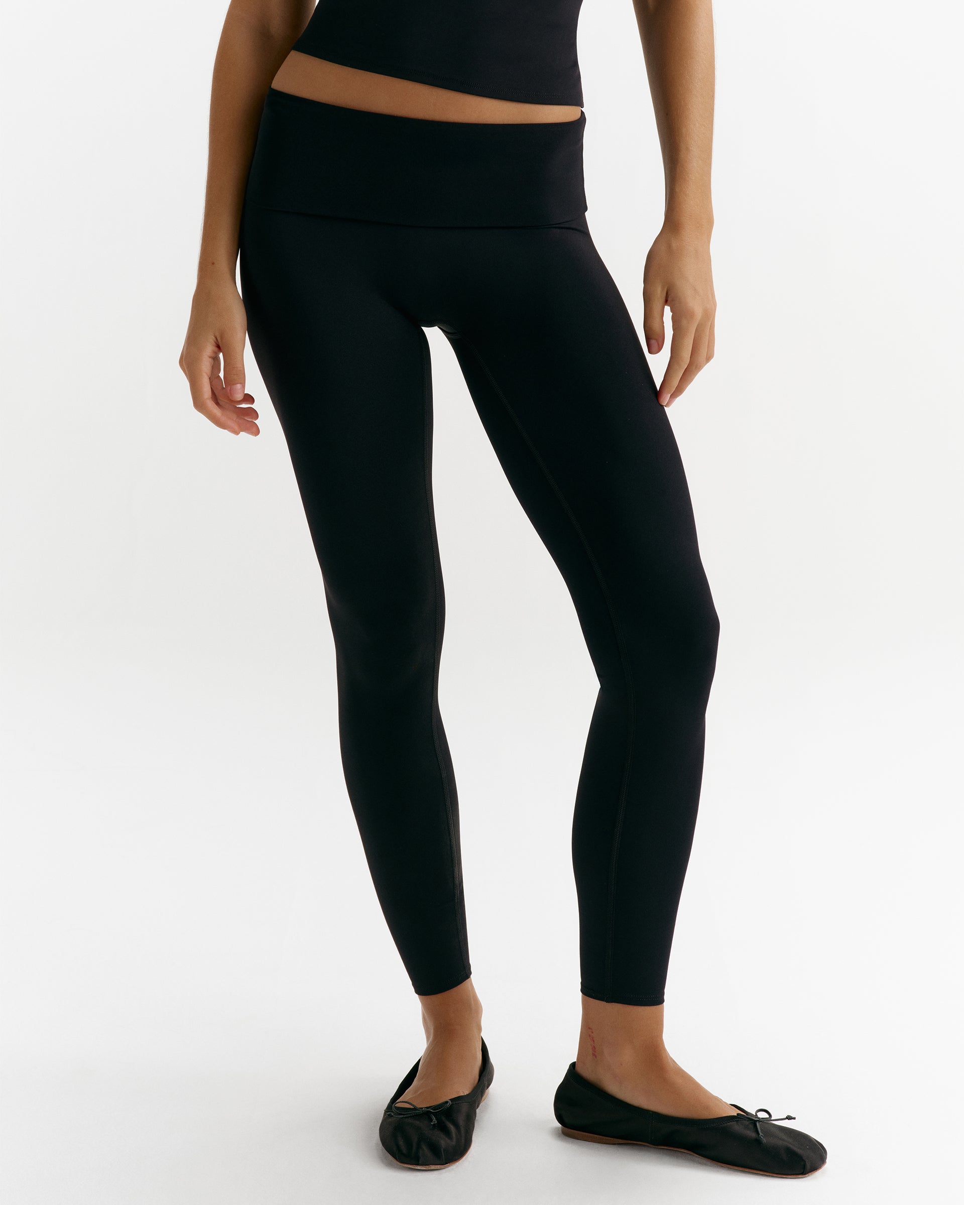 Low Rise Fold Over Yoga Leggings - Black
