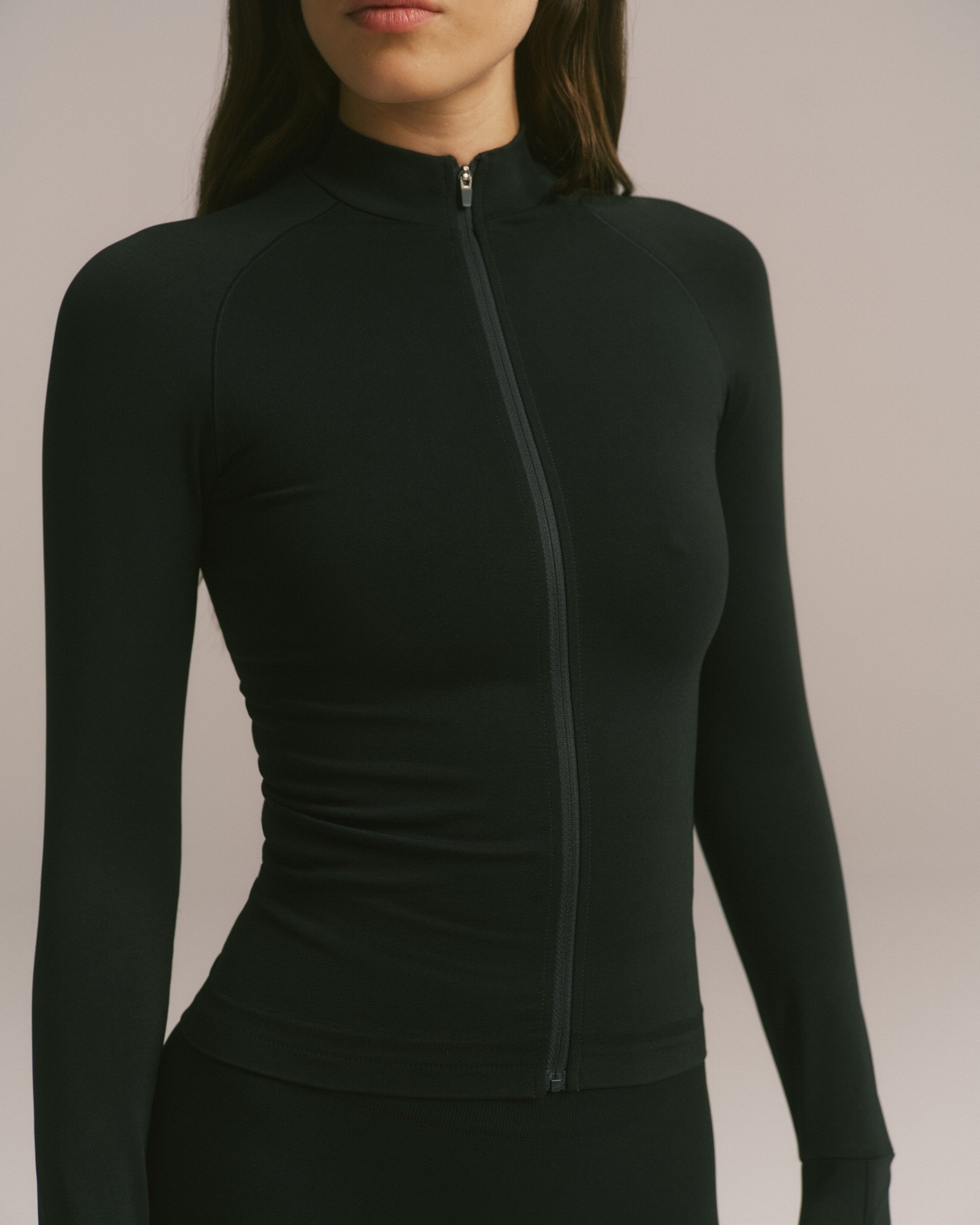 Seamless Longline Zip Up Top - Black